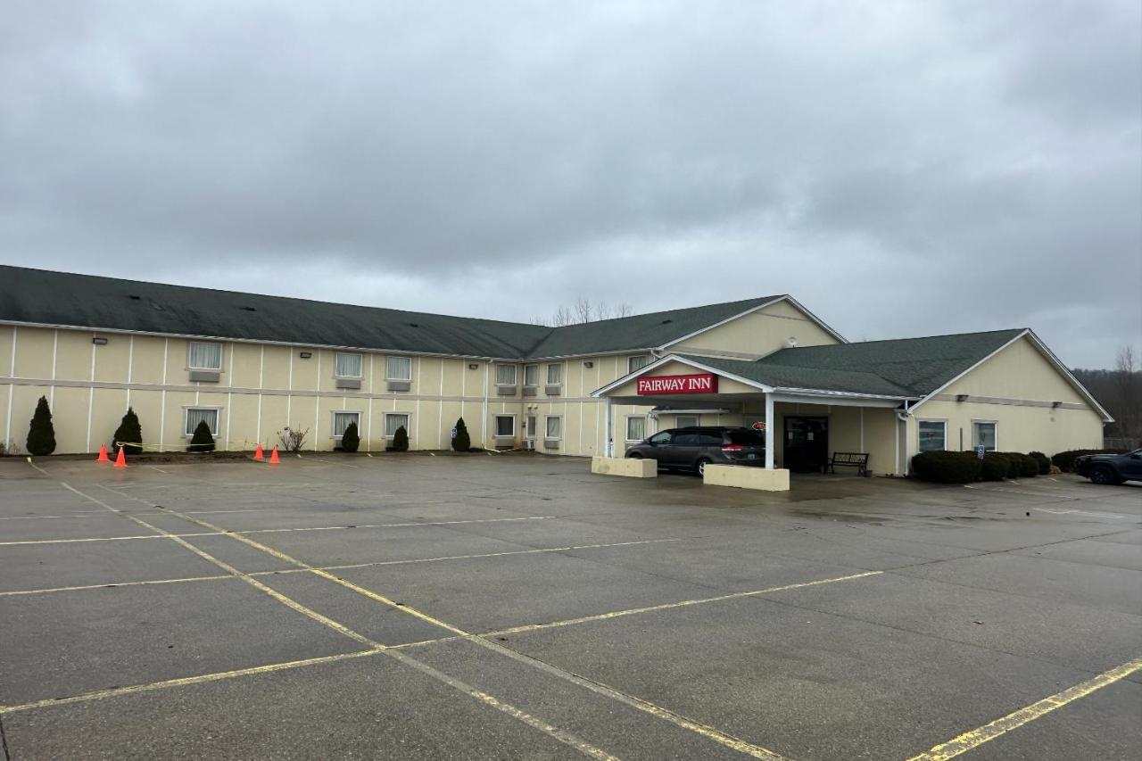 Fairway Inn Florence Indiana エクステリア 写真