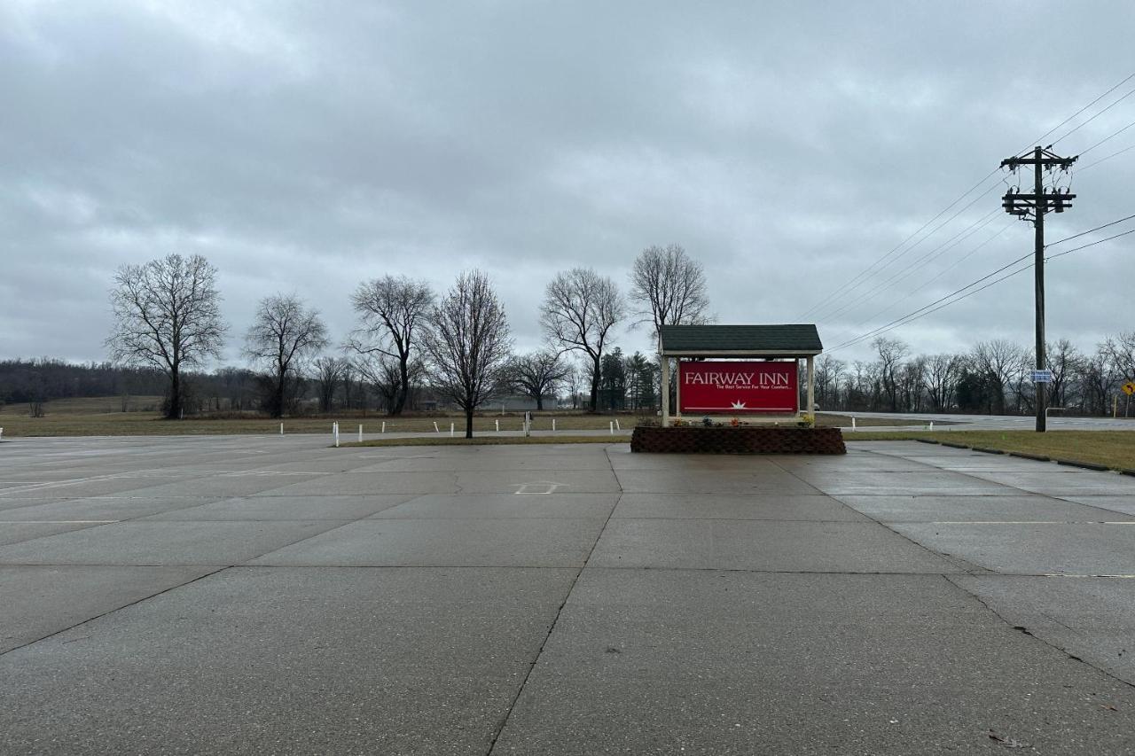 Fairway Inn Florence Indiana エクステリア 写真