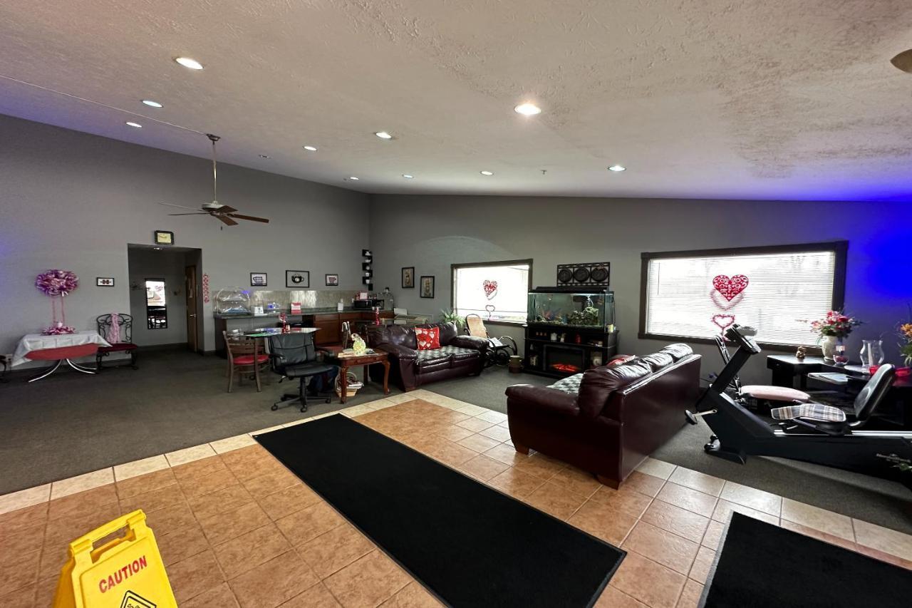 Fairway Inn Florence Indiana エクステリア 写真
