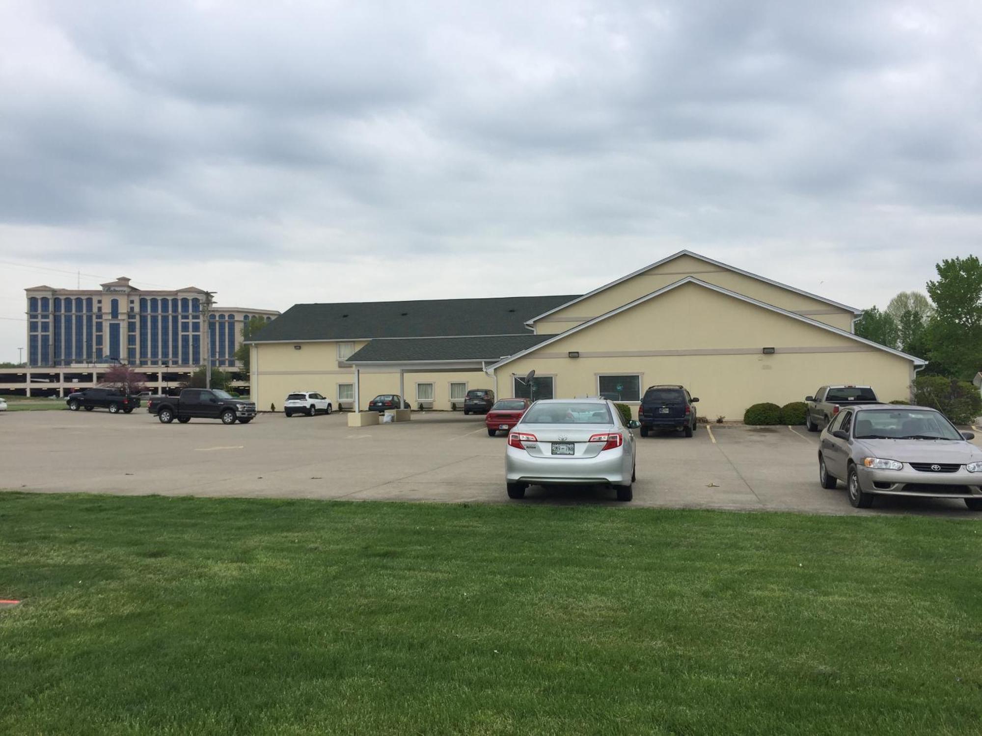 Fairway Inn Florence Indiana エクステリア 写真